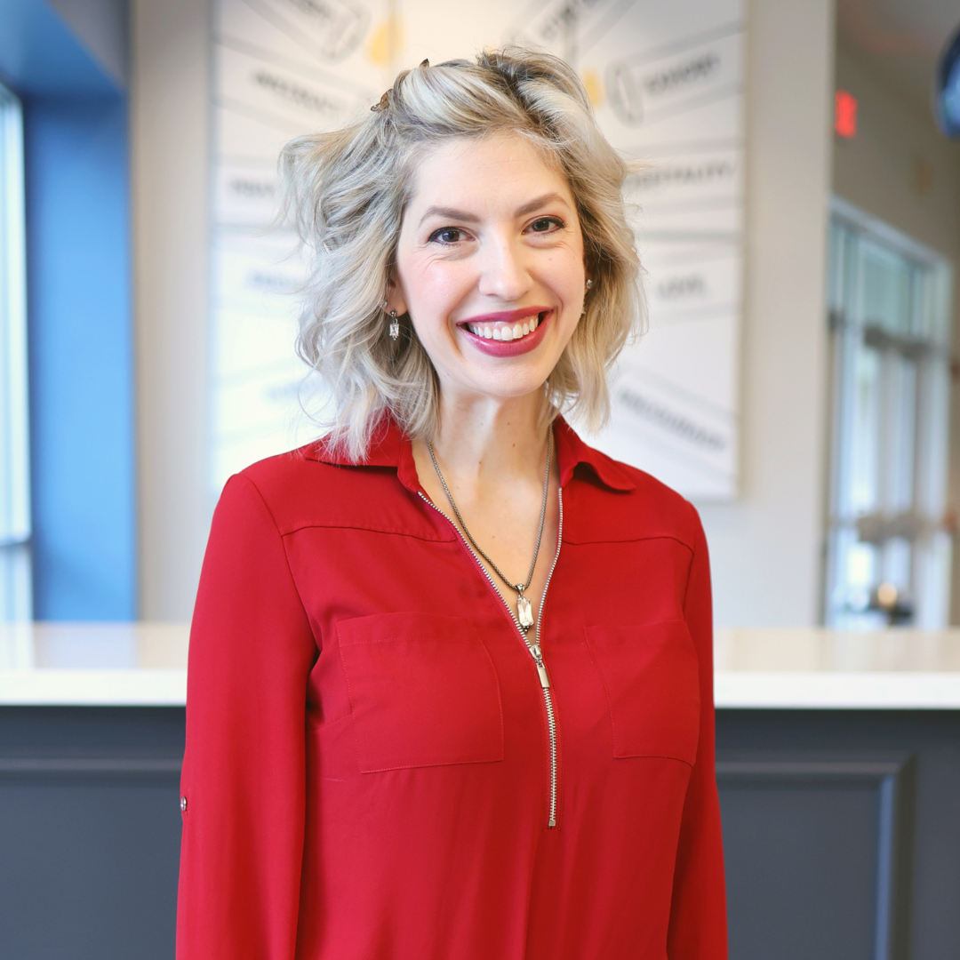 Whitney Tuthill, Receptionist